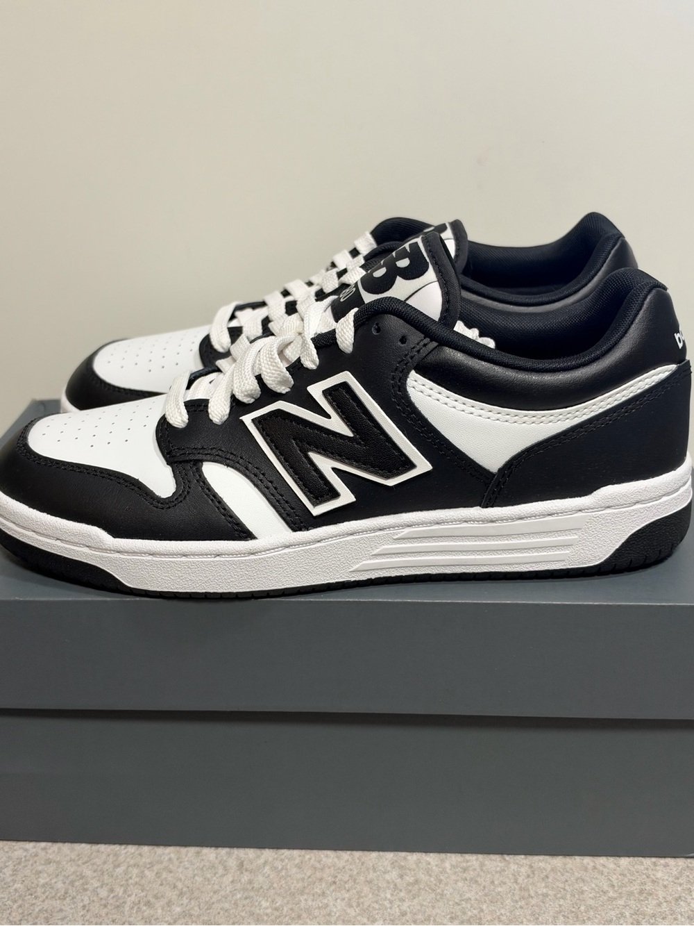 New Balance 480 Black White (GS) Size 6.5 Youth/ 8 Women NEW